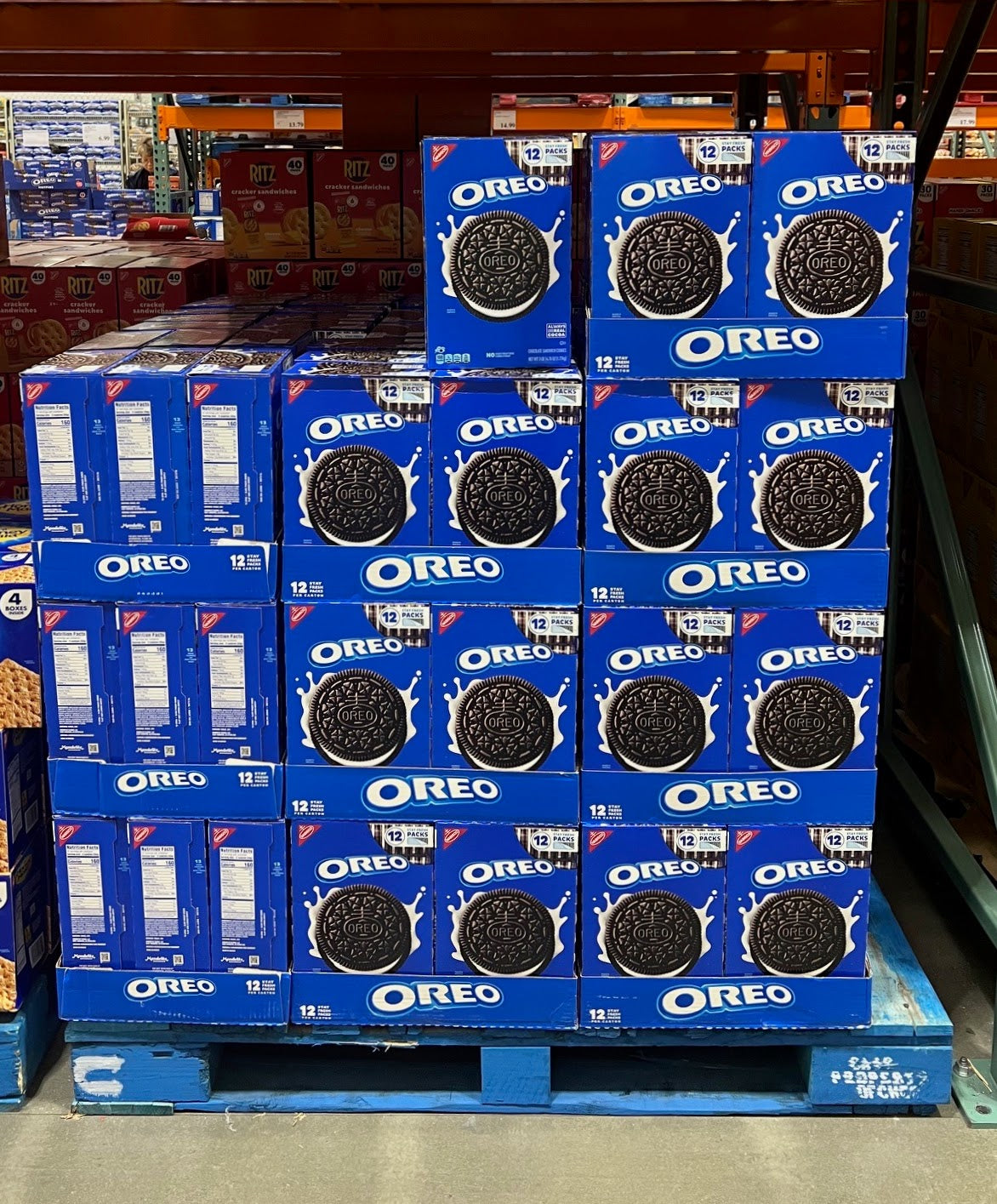 OREO Chocolate Sandwich Cookies Stay Fresh Packs, 12 ct