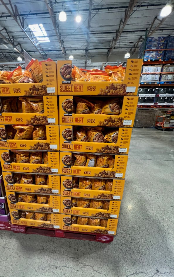 Kirkland Signature Sweet Heat Nut Mix, 24 oz