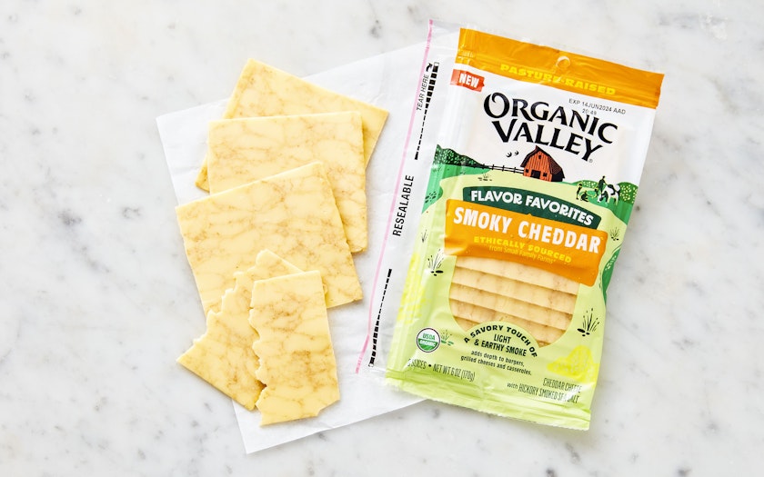 Organic Valley Organic Smoky Cheddar Cheese Slices, 6 oz