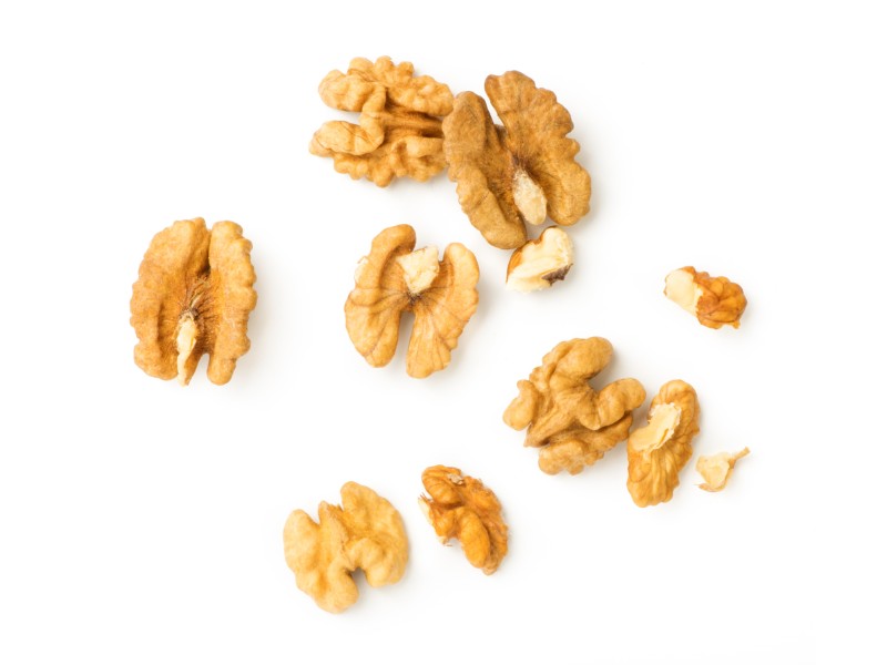 Kirkland Signature Walnut Halves, 3 lb