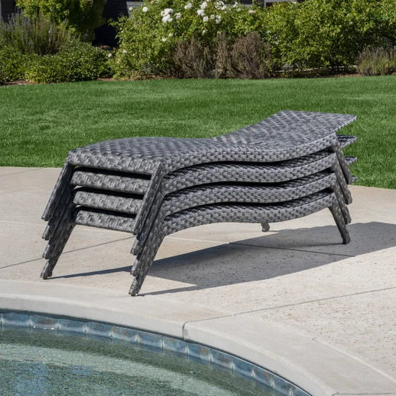 SunVilla Nora Woven Chaise Lounge *