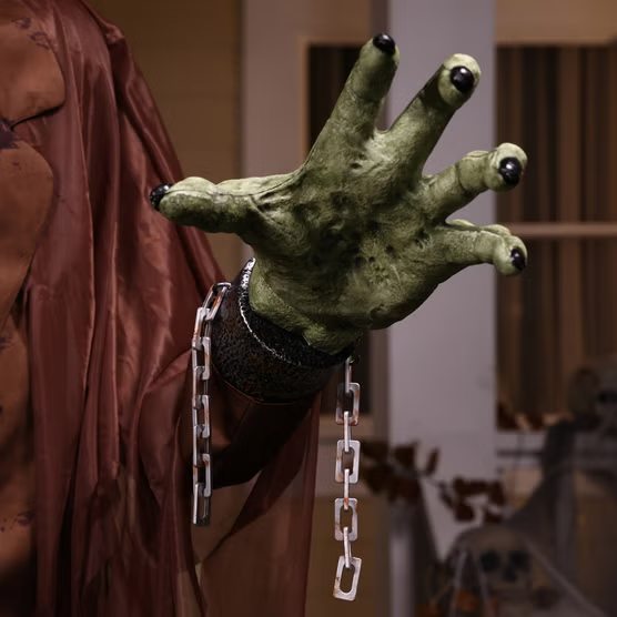 7.5' Animated Monster with LCD Eyes and Sound