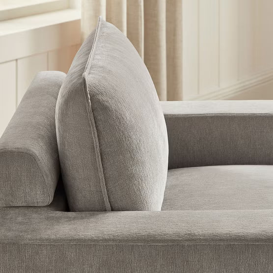 Aiden & Ivy Sereen Fabric Swivel Accent Chair, Taupe*