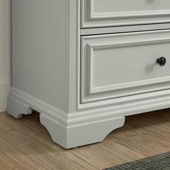 Anistyn 6-Drawer Dresser*