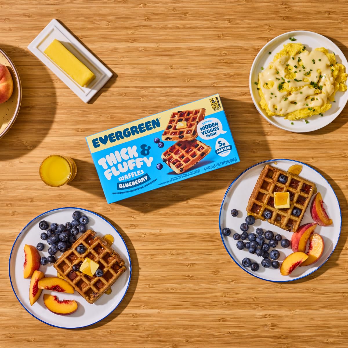 Evergreen Thick & Fluffy Blueberry Waffles, 4 count