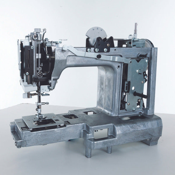 SINGER Heavy Duty 8832 Sewing Machine, Black*